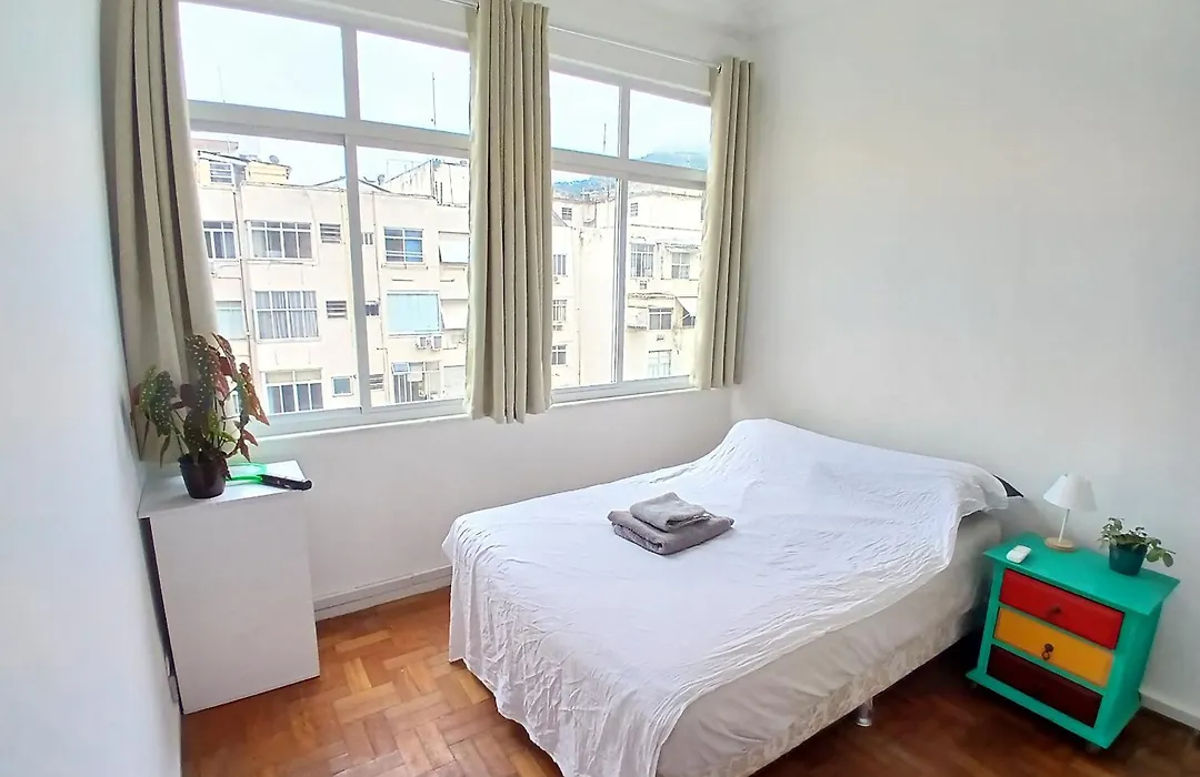 quarto em frente a praia com banheiro privativo em um apartamento compartilhador - oom with private bathroom in a shared apartment-1